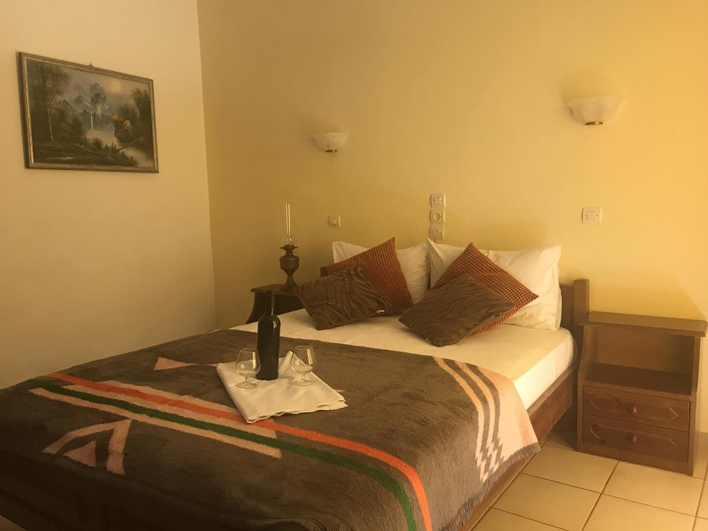 Hotel Kassandra Кала-Нера Екстер'єр фото